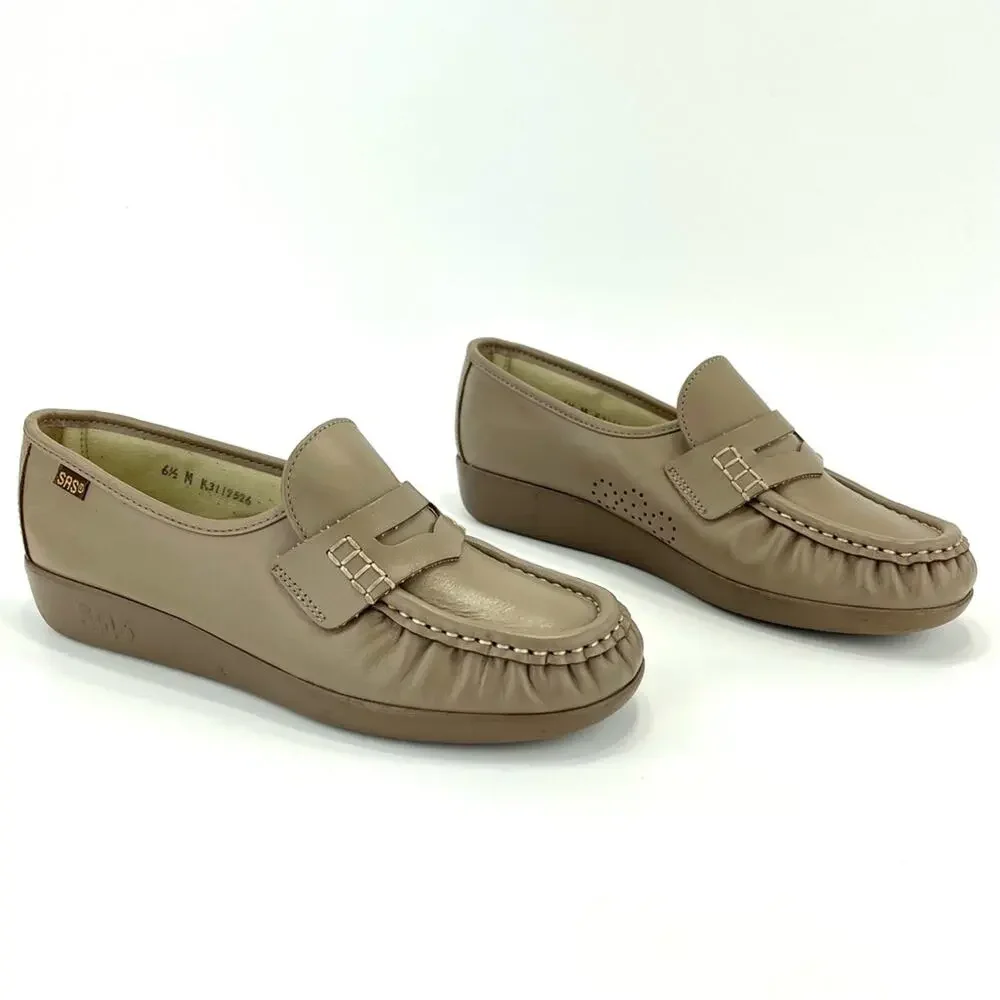 SAS Women Casual Penny Loafer Size 6.5 Tan Genuine Leather Comfort Low Wedge